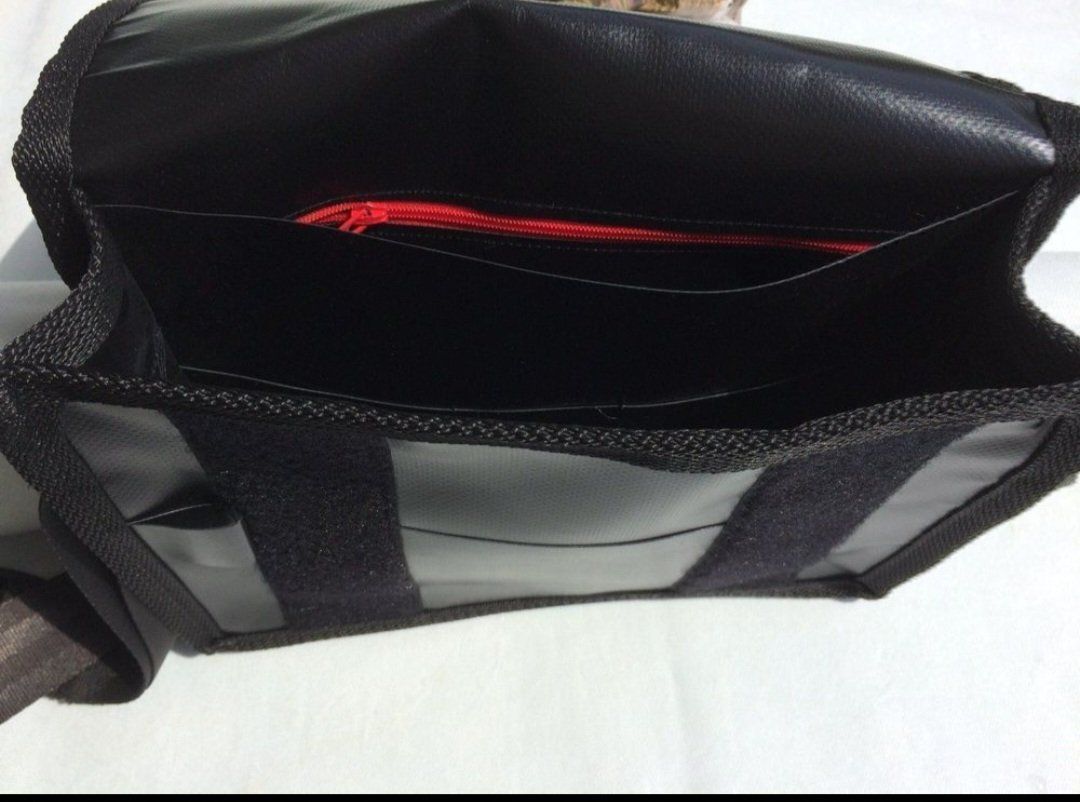 Borse da donna: Blachen - Handtasche CHF. 25.00 – Nuovo (secondo la descrizione) da Spreitenbach venduto da Margot-09 1