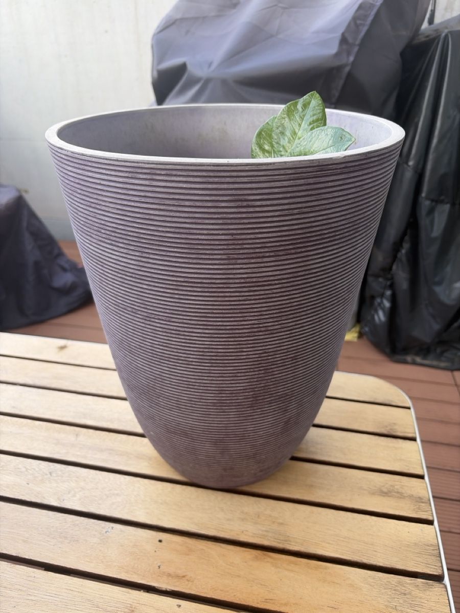 Blumentöpfe: Sehr schöner Winterfester Topf – Gebraucht aus Zürich von Blume1103
