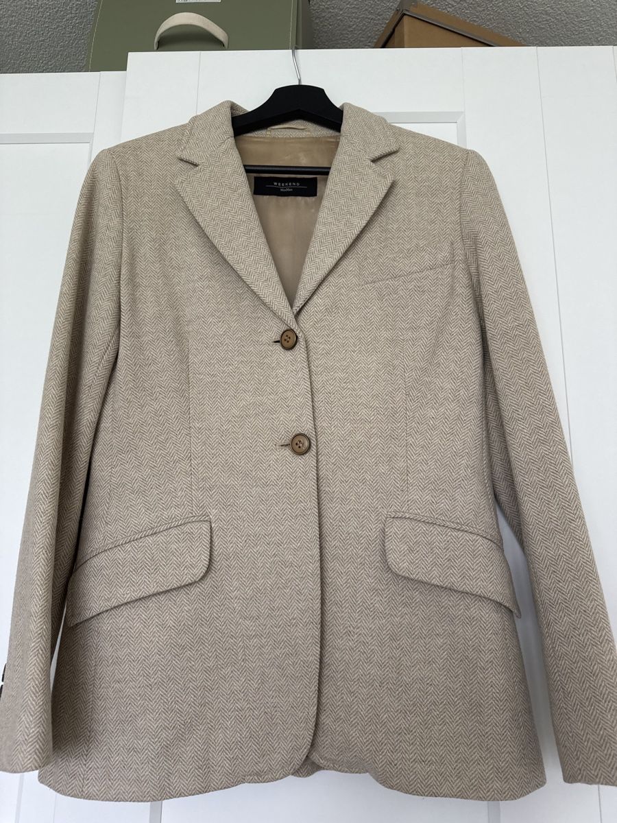 Max Mara Completi & Tailleur: Max Mara beige Anzug Gr 38 – Usato da Freienbach venduto da buyzebra