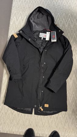 Wintermantel Swedemount schwarz neu mit Etiketten