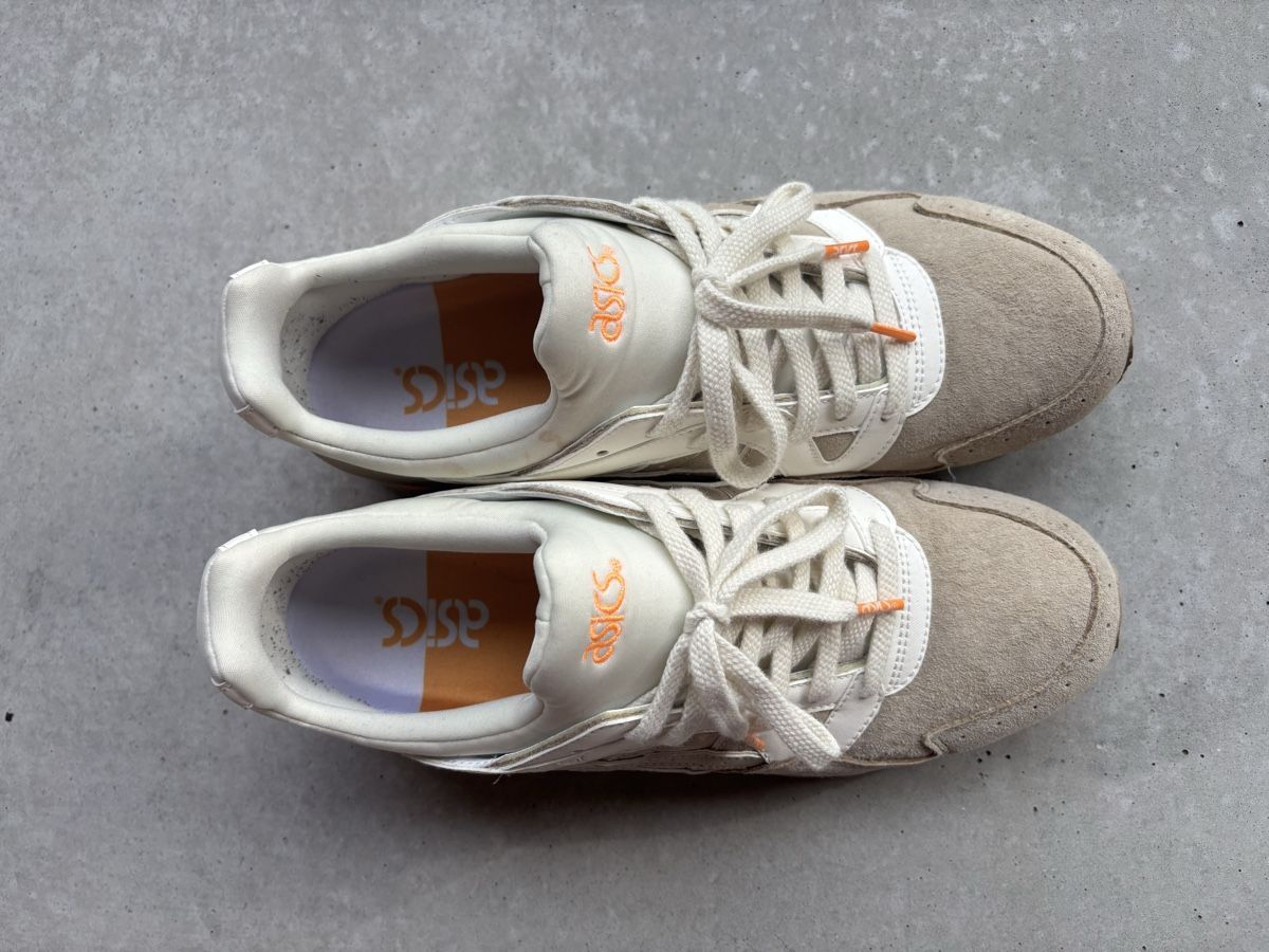 Asics Scarpe da uomo: Asics Gel Lyte V beige – Usato da Châtelaine venduto da Cartoon19 2