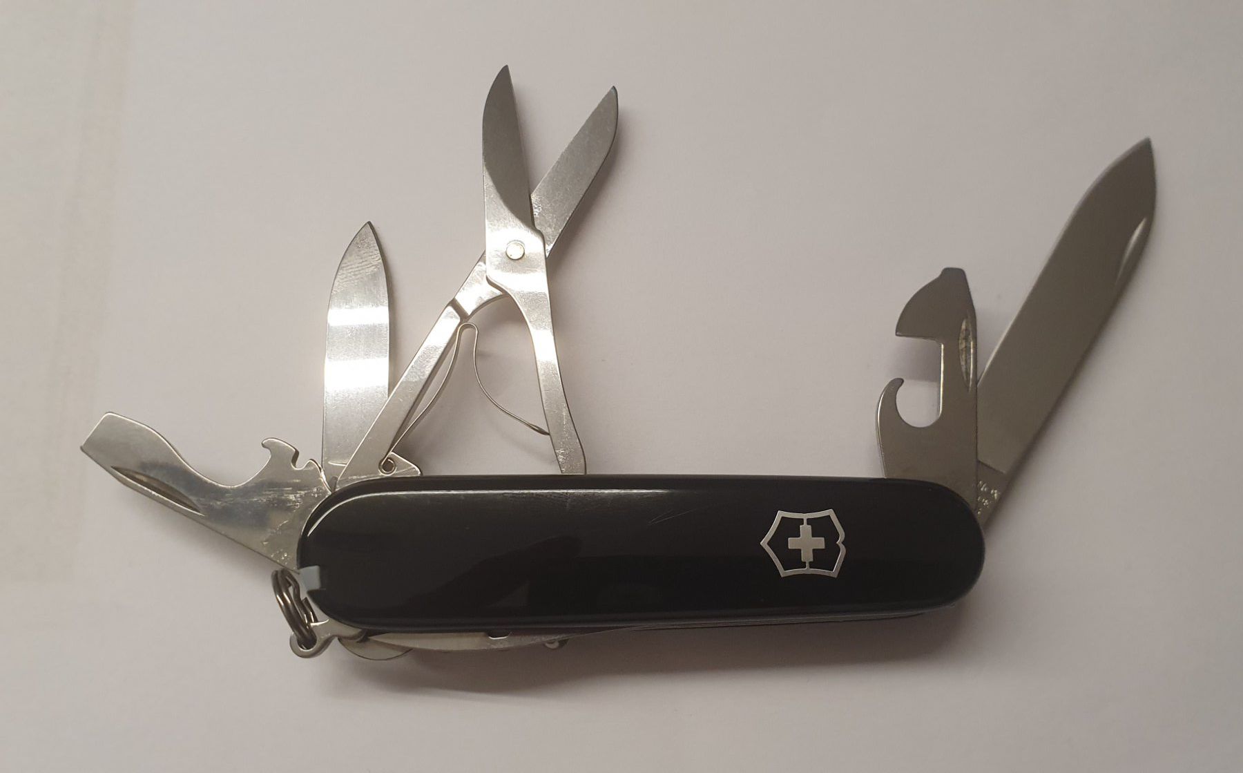 Victorinox Couteaux de poche: 4 Victorinox Sackmesser mit Logo – Neuf (Voir description) à Härkingen par MarianneSi 3