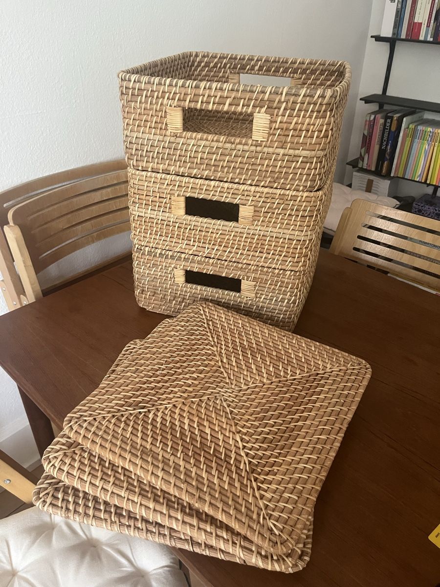Autres articles pour la maison: 3 x Muji Rattan Korb mit Deckel  – Neuf (Voir description) à Zürich par eli_gxb5 2