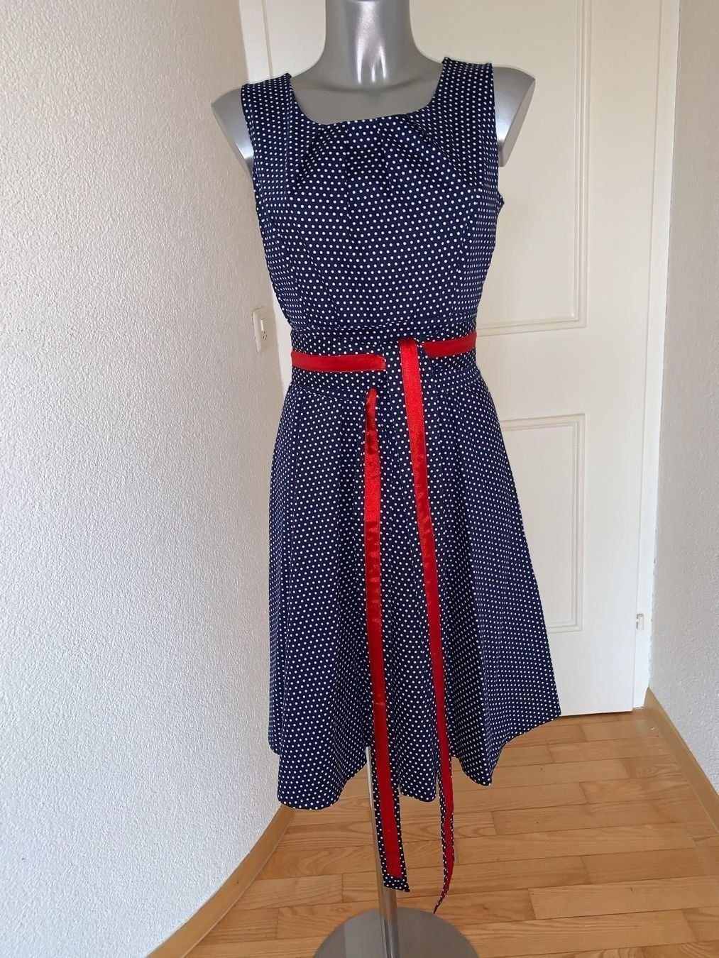 Vestiti: Sommerkleid blau mit Tupfen M – Usato da Zug venduto da newborn15 1