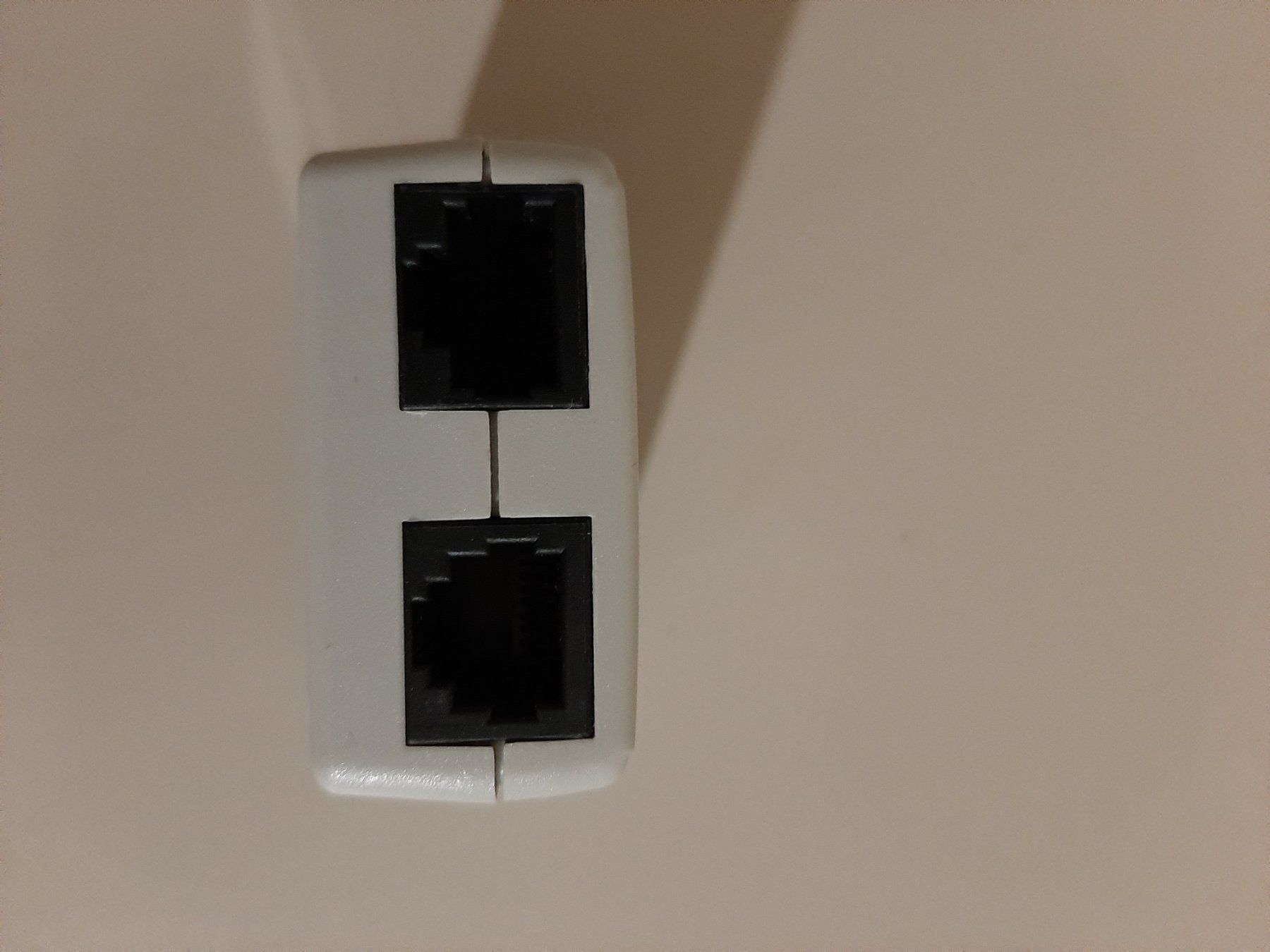 Modems & Router: SPLITTER ISDN – Gebraucht aus Porza von ulletta1 4