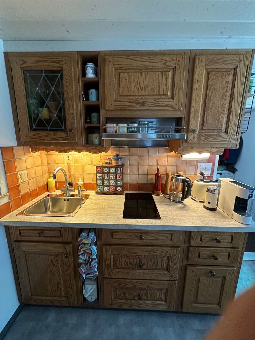 V-Zug Cucine complete: Küche zu verschenken – Usato da Wildberg venduto da TradeMe