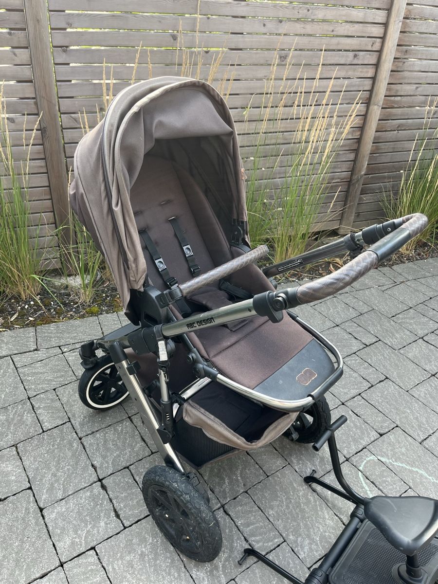 ABC Design Poussette: ABC Design Kinderwagen mit Zubehör gebraucht – D'occasion à Strengelbach par Renick 2