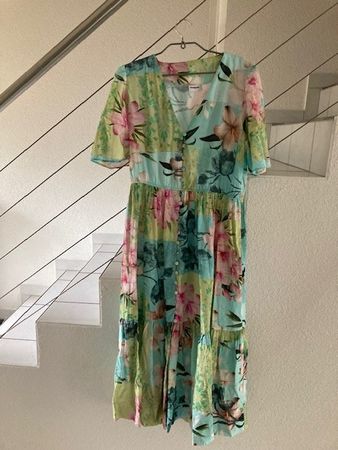 Sommerliches Desigual Kleid, Grösse L, Top Zustand!