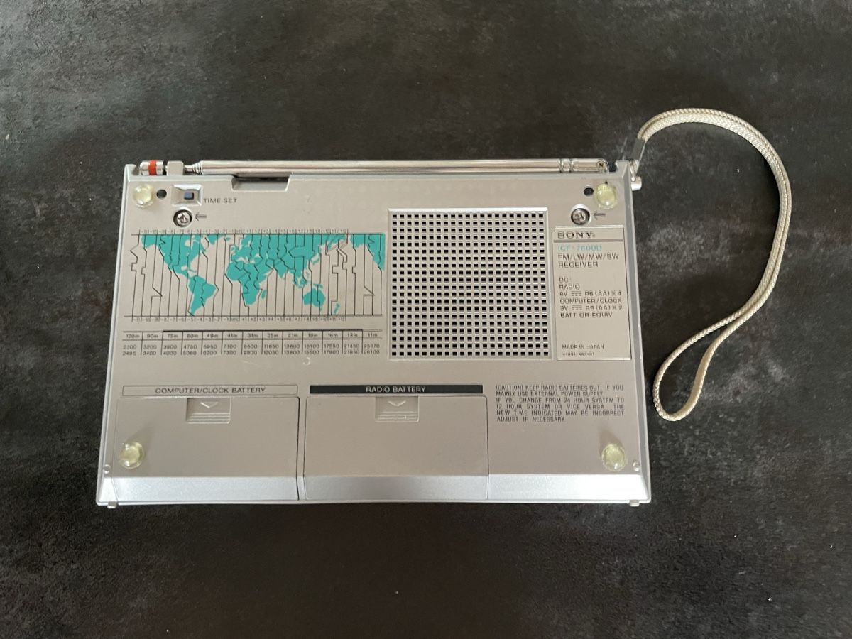 Sony Radio: Radio Sony ICF-7600D – Usato da Vallamand venduto da Bricbracbroc82 5