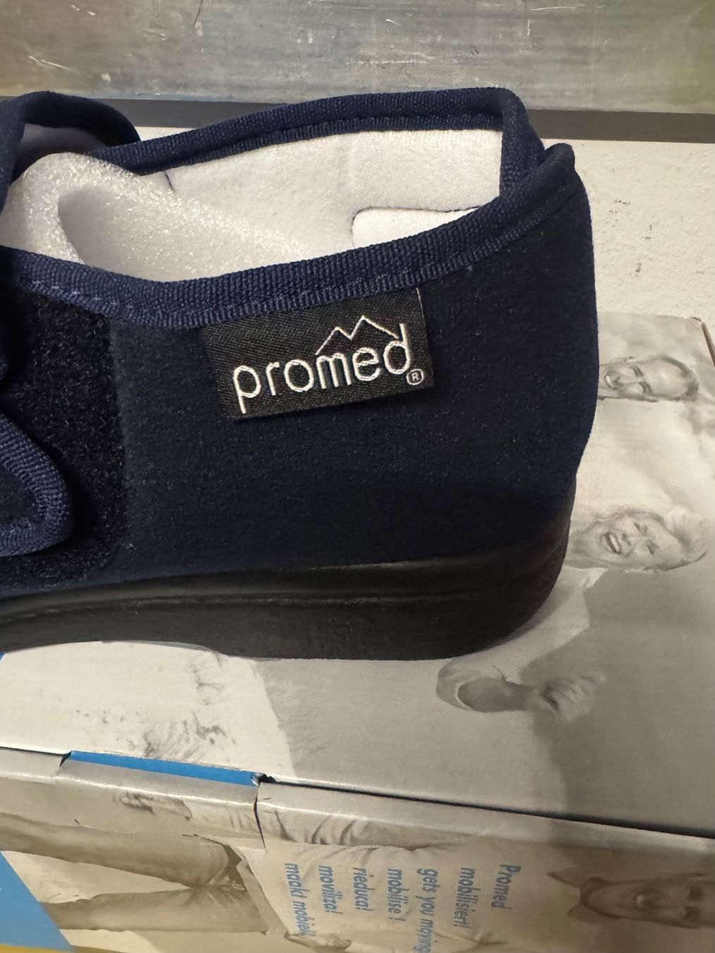 Scarpe da uomo: Promed Spezialschuhe Grösse 40 neu – Nuovo (secondo la descrizione) da Schlieren venduto da Freundlich02 5