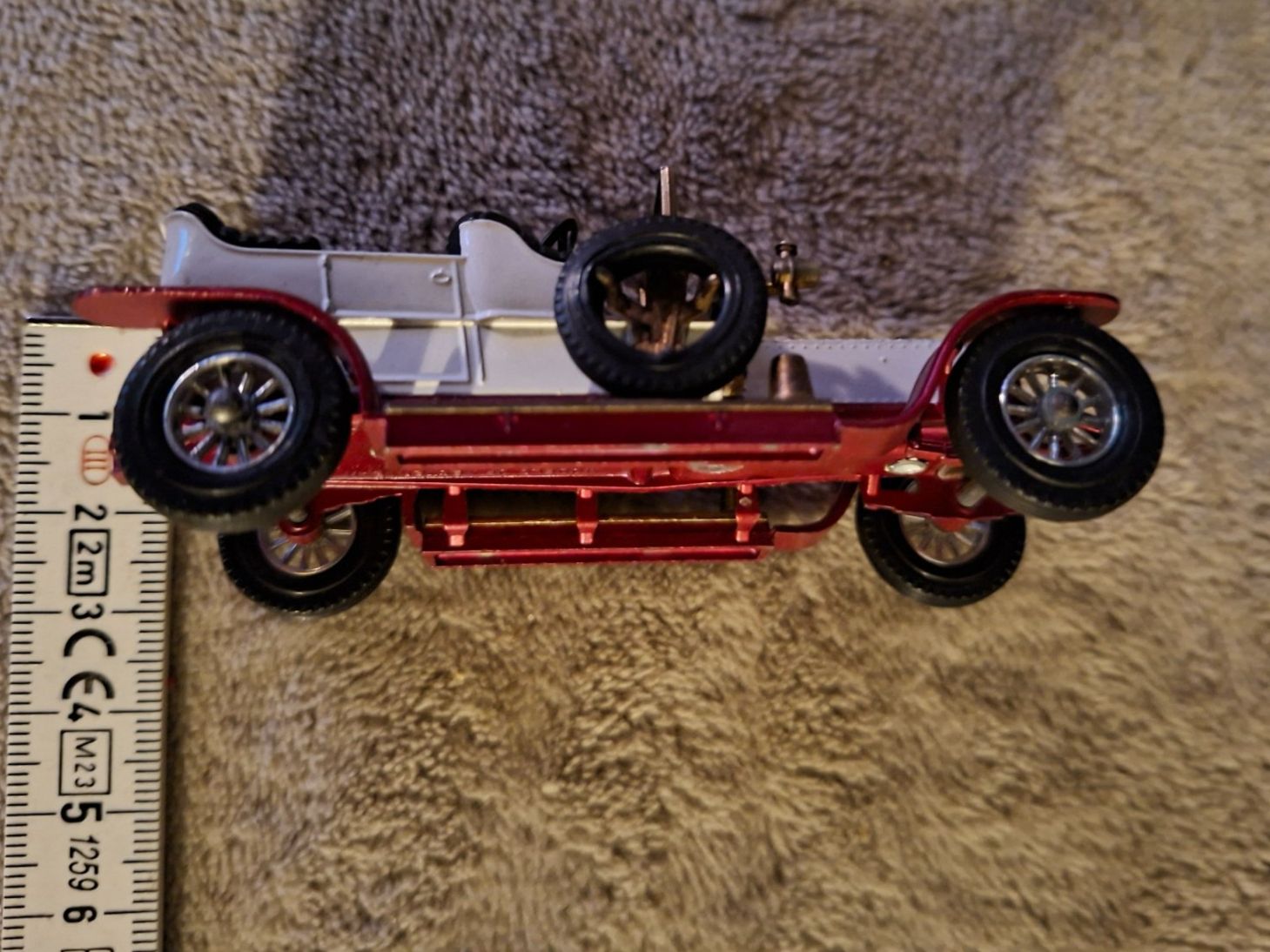 Matchbox Modellini d'auto: Matchbox 1906 Rolls-Royce Silver Ghost Modellauto rot/weiss – Usato da Otelfingen venduto da silver-moon 4