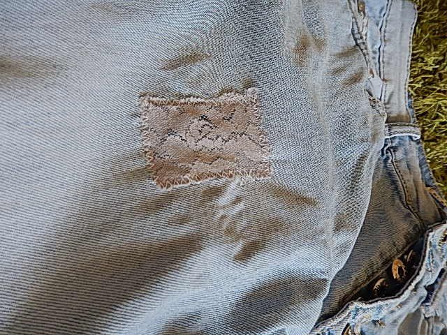 Jeans: JEANS Place du jour – Usato da Aesch venduto da alaine6262 2