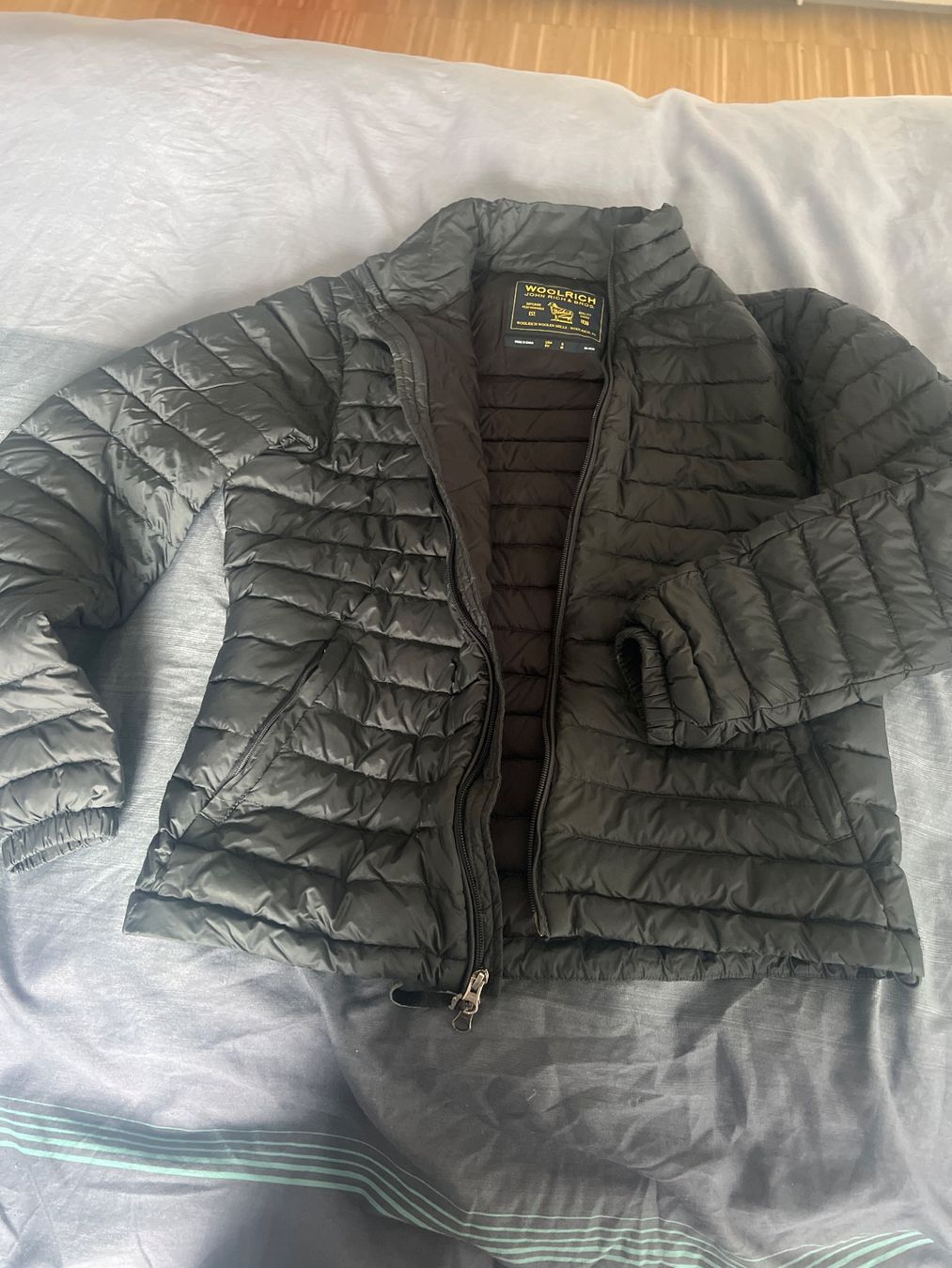 Woolrich Giacche: Woolwich Damen jacke – Usato da Menzingen venduto da Mypersonalshopp