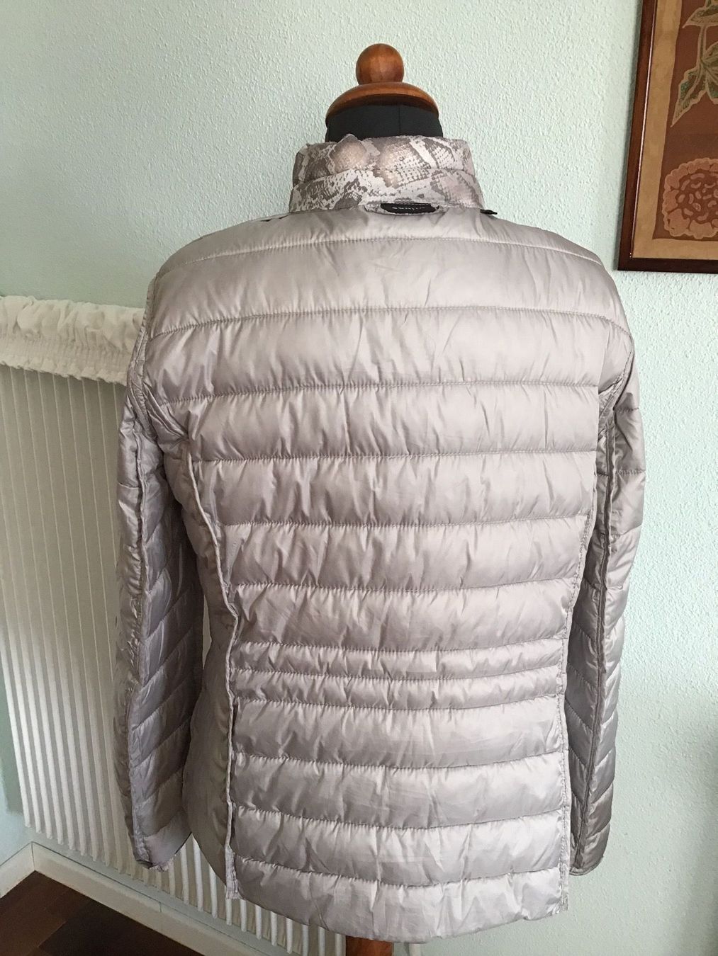 Bonita Jacken: BONITA wattierte Steppjacke Pythonprint Gr. 38/40 – Gebraucht aus Besazio von lionheart63 7