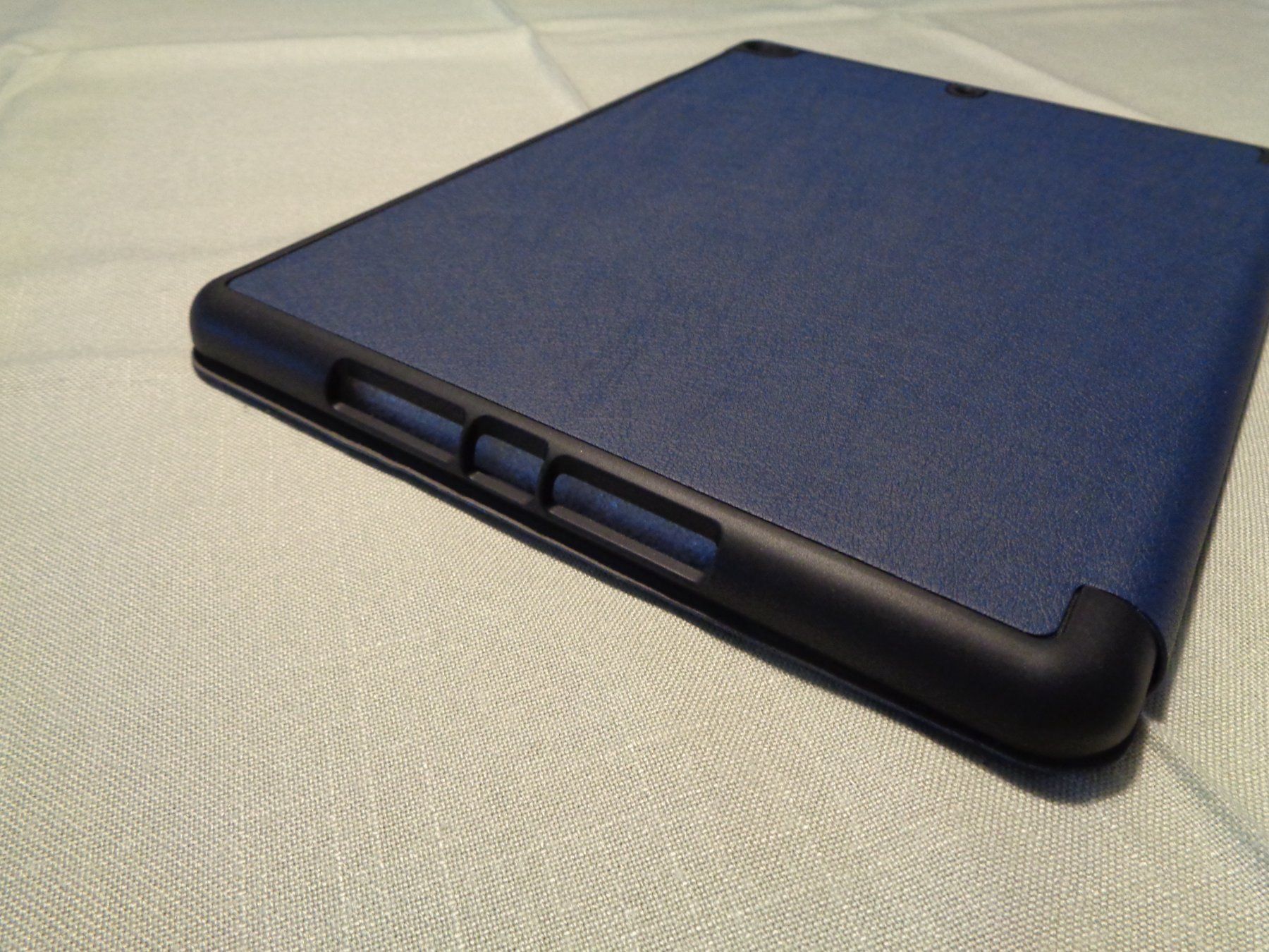Tablet PC: Tablethülle – Neu (gemäss Beschreibung) aus Bäretswil von 7bello60 1