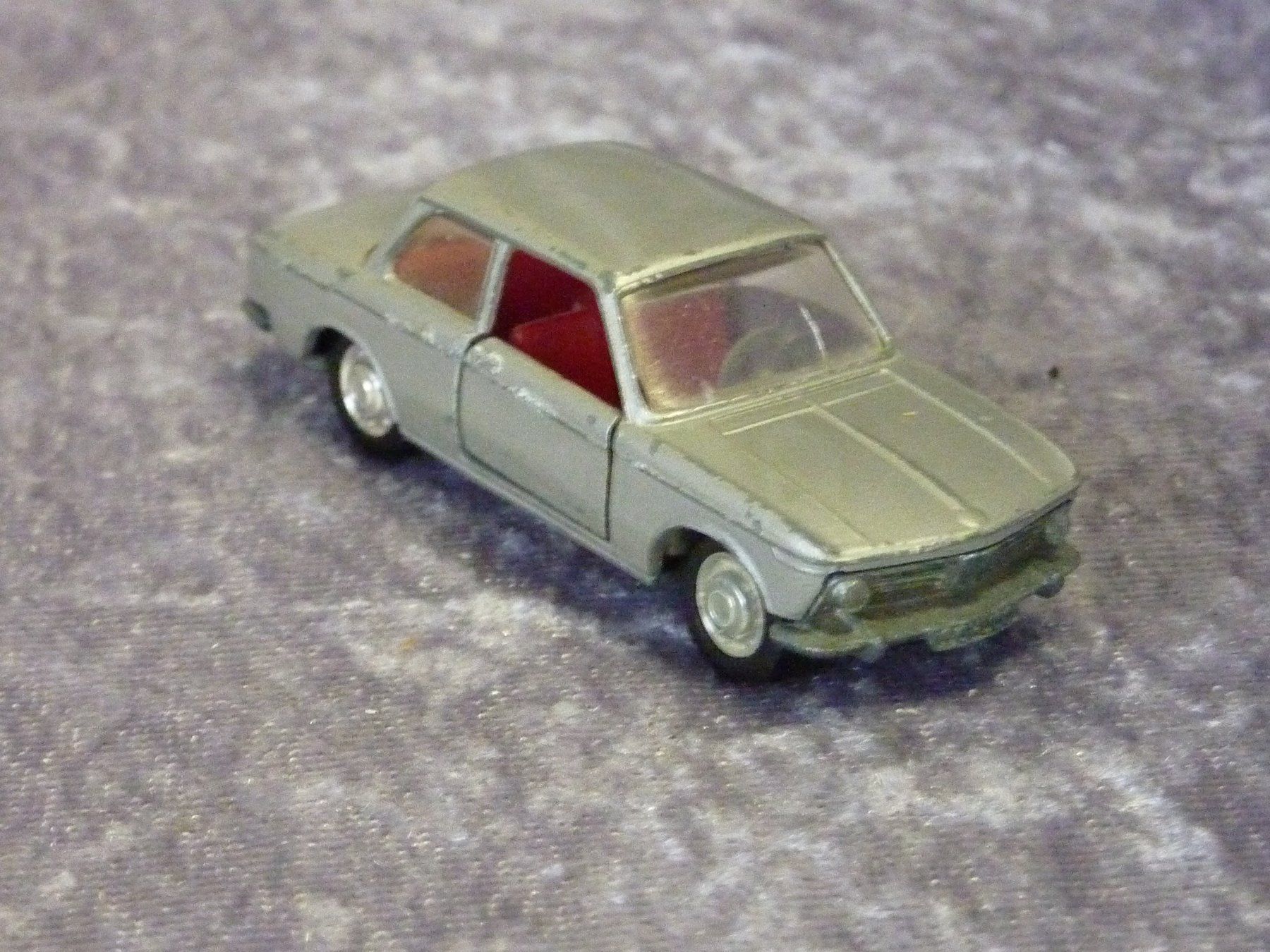Schuco Modellini d'auto: BMW 1600 1:66 Schuco – Usato da Dürrenäsch venduto da Cobra1ch 4