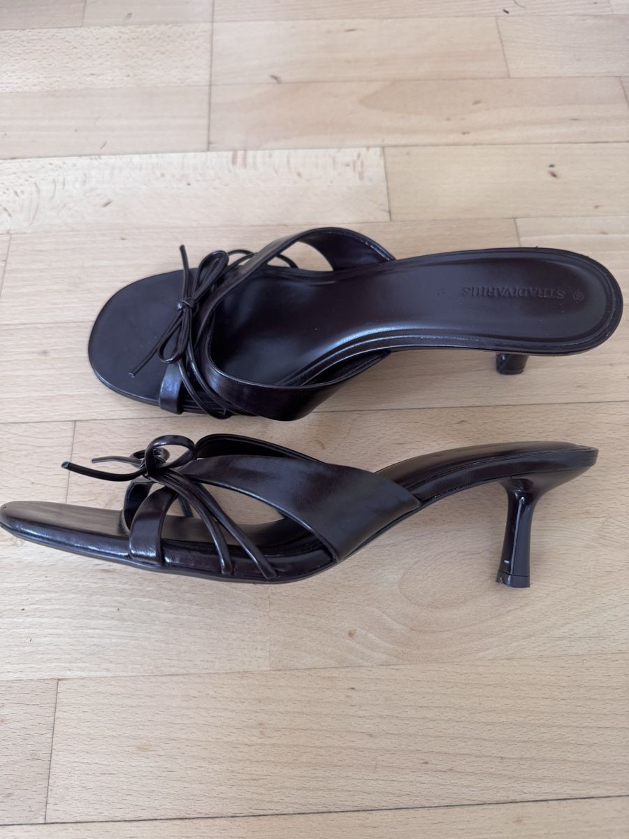 Stradivarius Scarpe da donna: Brown Kitten Heels – Usato da Muttenz venduto da ala_7c7n 2