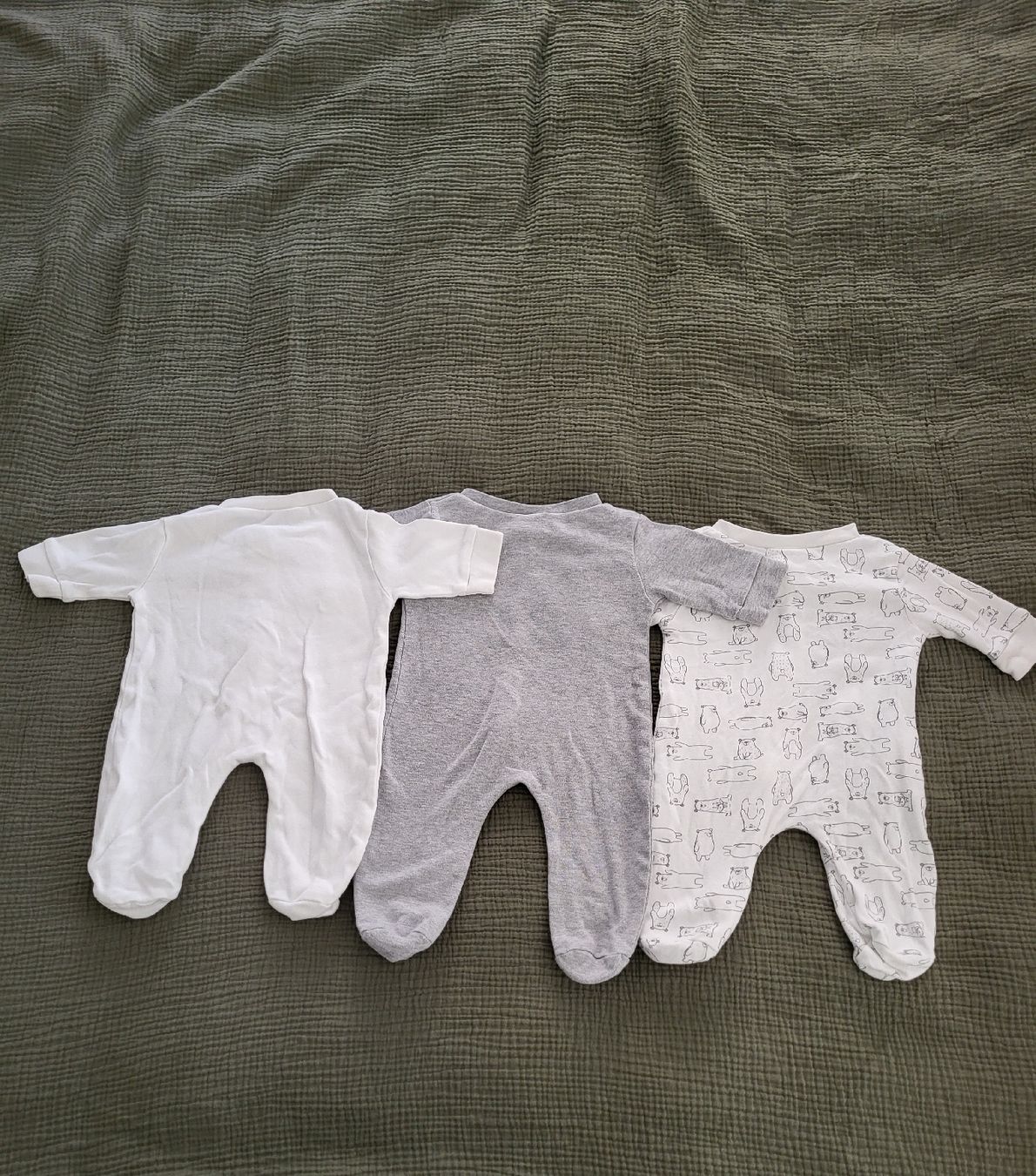 Lotti & Set di vestiti: Langarmpyjama/Langarmstrampler – Usato da Pratteln venduto da mini.h 1