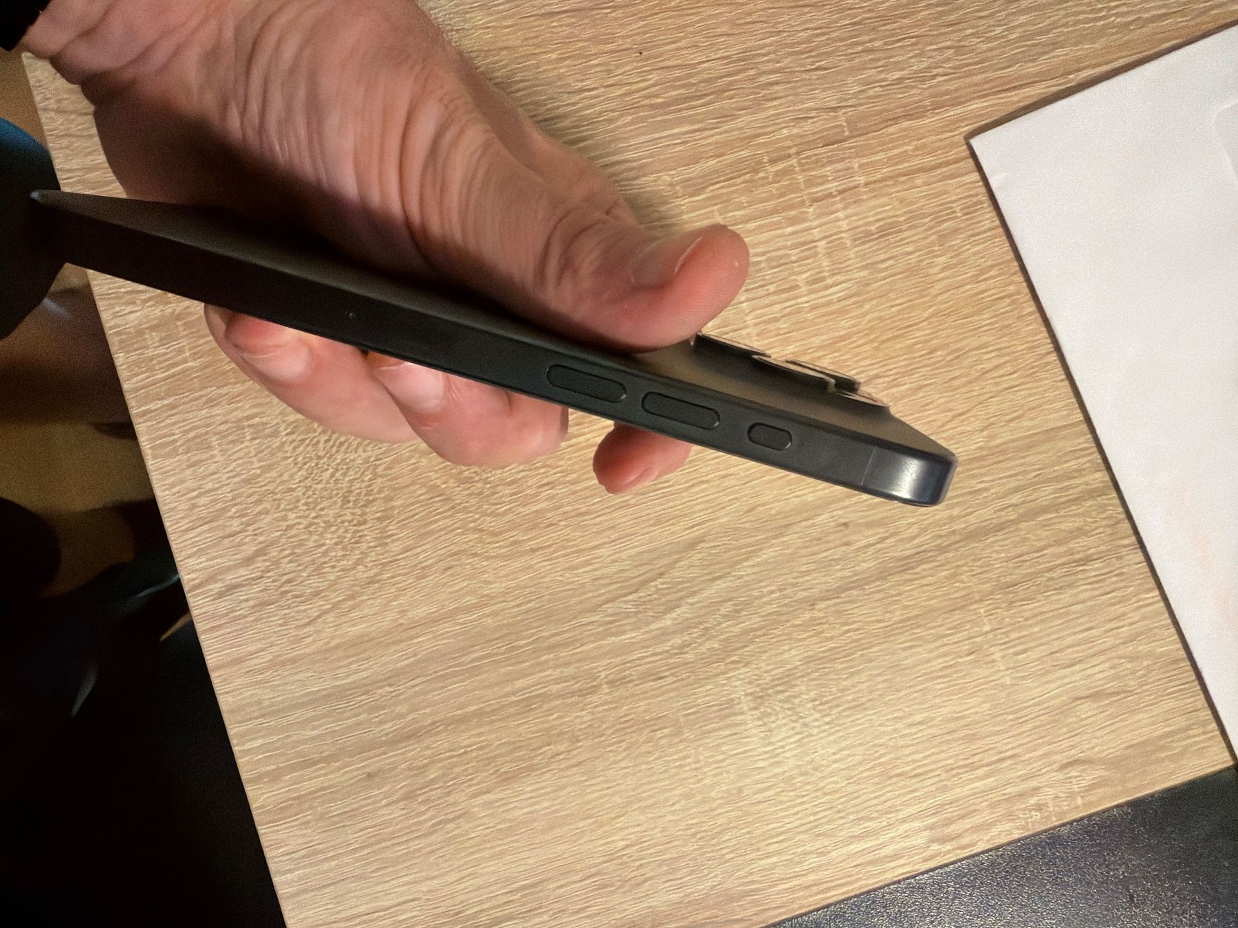 Apple Handys / Smartphones: Vendo iPhone 15 pro 128gb – Gebraucht aus Zürich von bat_g59c 2