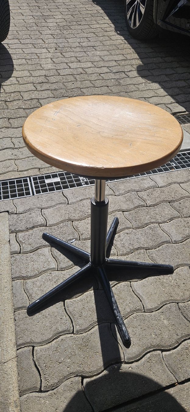 Hocker: Vintage Hocker Actiform – Gebraucht aus Belp von Ginus85