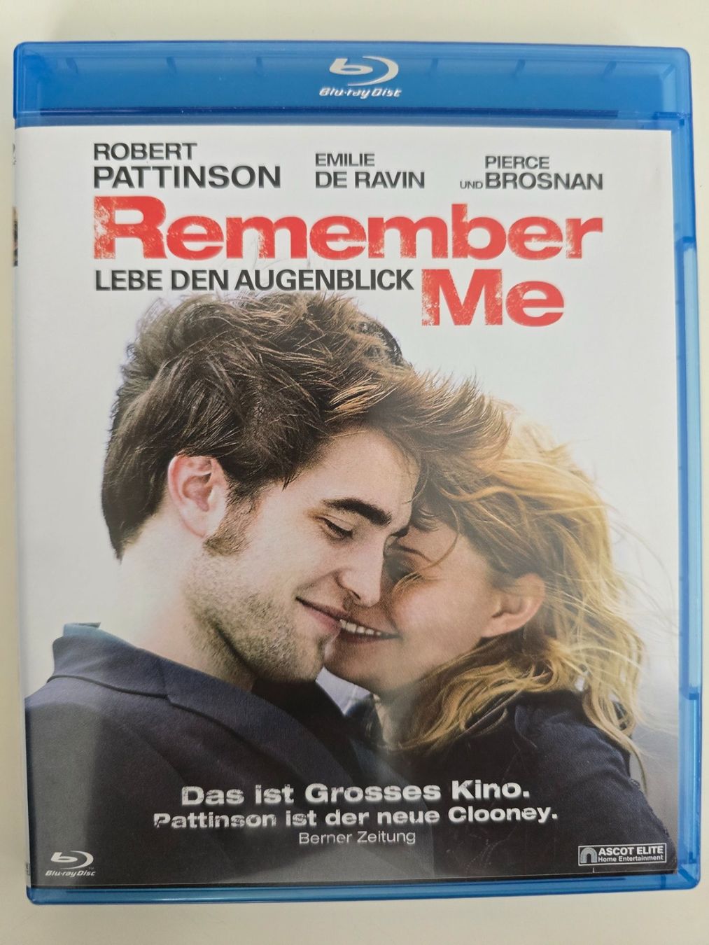 Tutti i DVDs: REMEMBER ME - LEBE DEN AUGENBLICK – Usato da Buchrain venduto da reloca