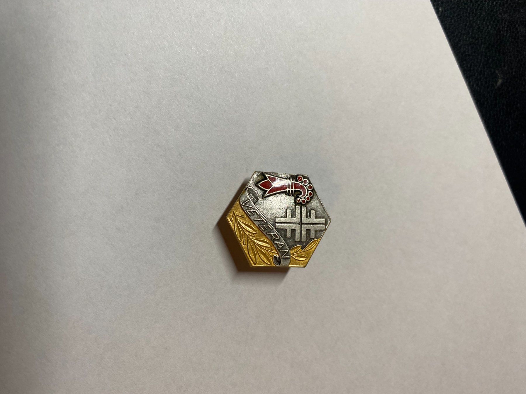Placchette & Badge: Veteran Abzeichen KTV Baselland   VETERAN – Usato da Zunzgen venduto da Sy-Ma 3