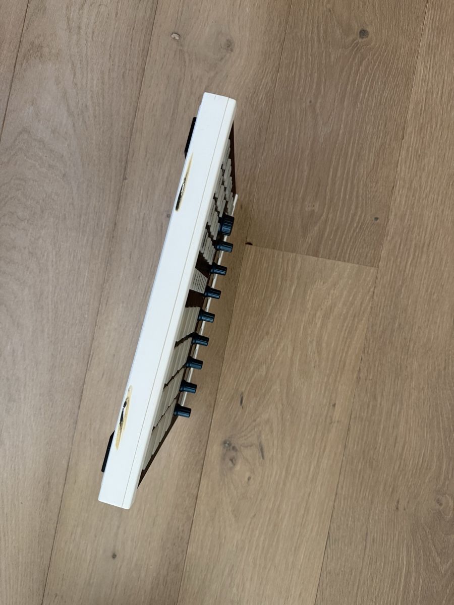 Native Instruments Strumenti musicali: Native Instruments Maschine MK2 White – inkl. Software – Usato da Zürich venduto da gue_cfb6 4