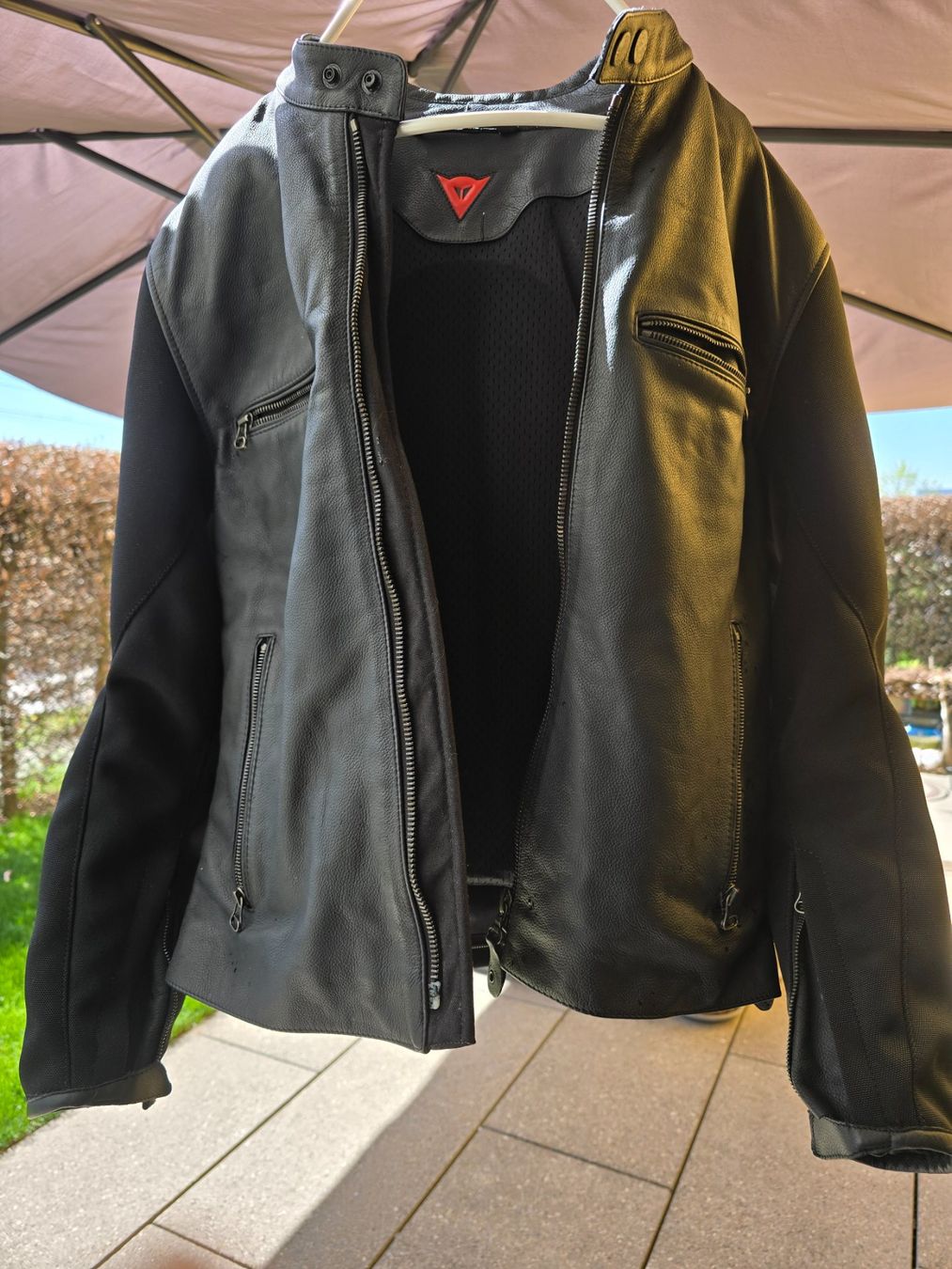 Dainese Giacche: Dainese Motorradjacke schwarz – Nuovo (secondo la descrizione) da Bassersdorf venduto da Tappi1