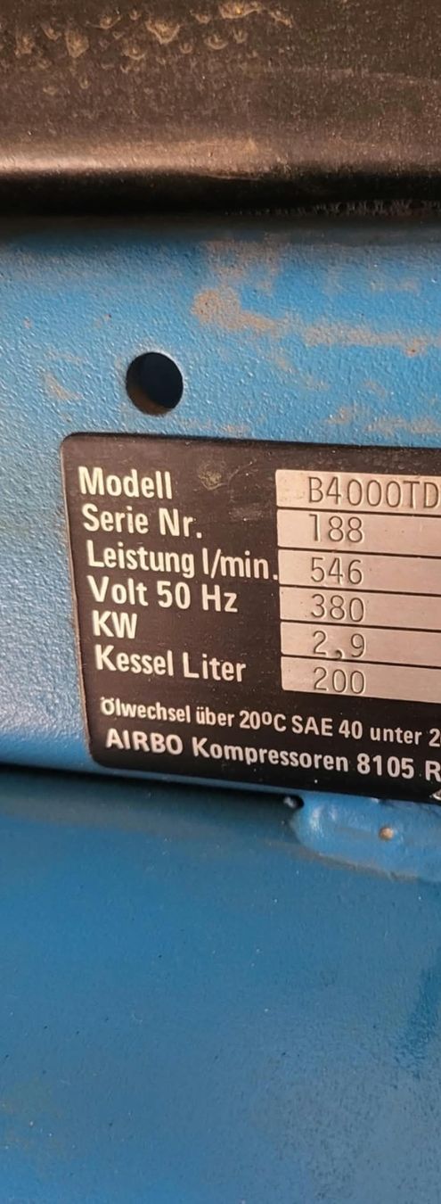 Compressori: Kompressor 200L 4PS guter Zustand – Usato da Münchwilen TG venduto da wiolusia2 3