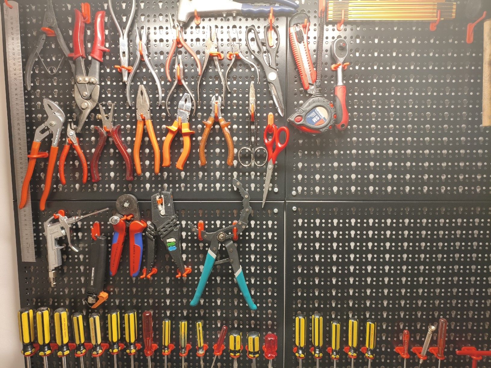 Tutti gli attrezzi: Werkzeugwand Modular Metall Neu – Nuovo e nell'imballaggio originale da Zürich venduto da jam_2lrx 3