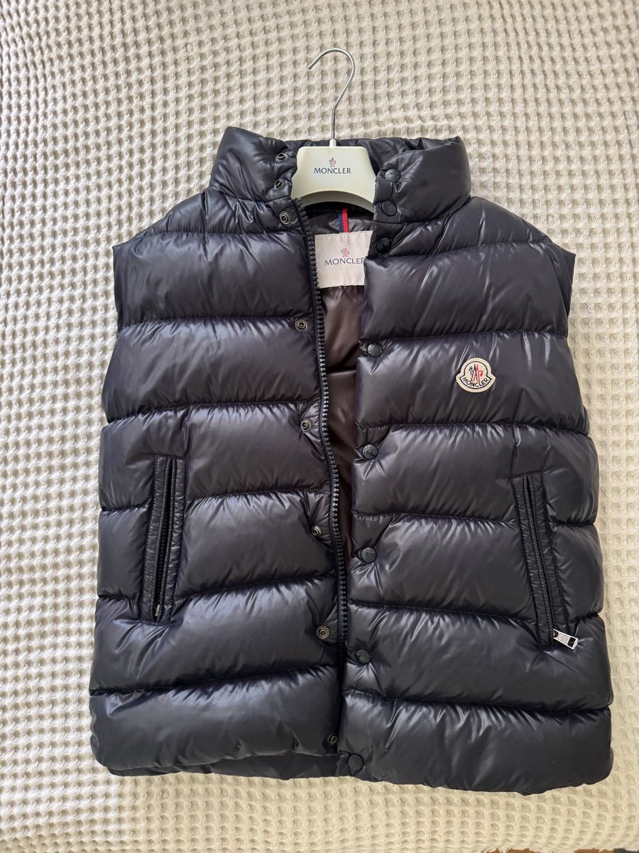 Moncler Gilet & Giacche: Moncler Tibb Daunenweste – Usato da Cham venduto da NicMartin
