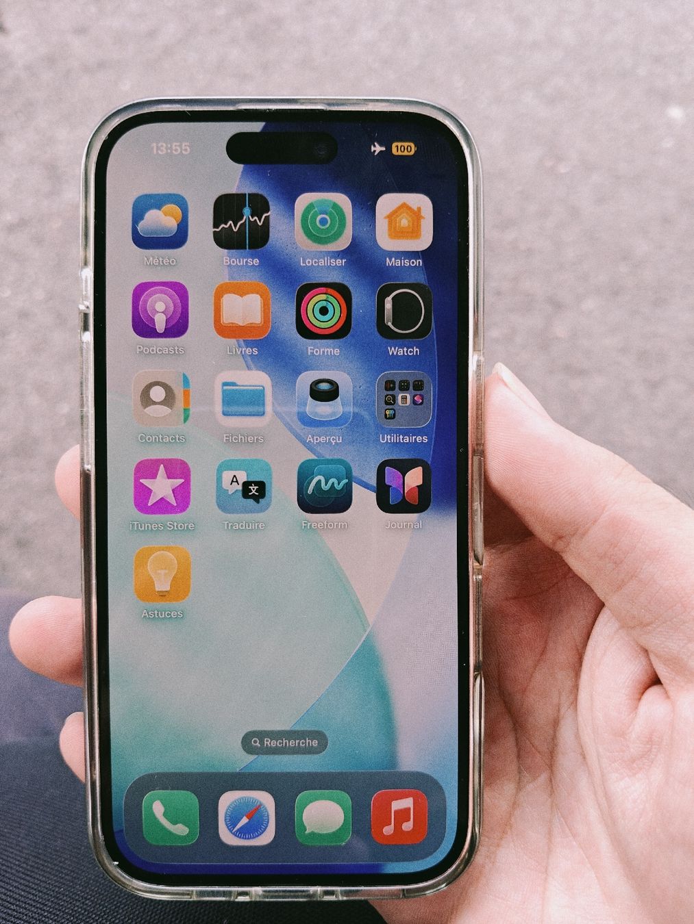 Apple Telefoni cellulari / Smartphones: iPhone 16 128Go batterie 100% – Usato da La Chaux-de-Fonds venduto da Honit.ch