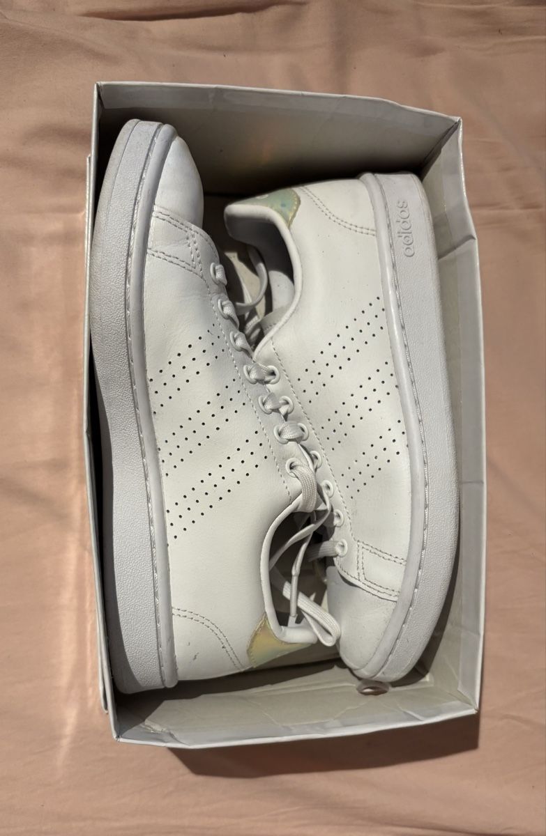 Adidas Damenschuhe: Adidas Stan Smith Cloud Chrome limitierte Edition – Neu (gemäss Beschreibung) aus Neuenkirch von cha_72fz