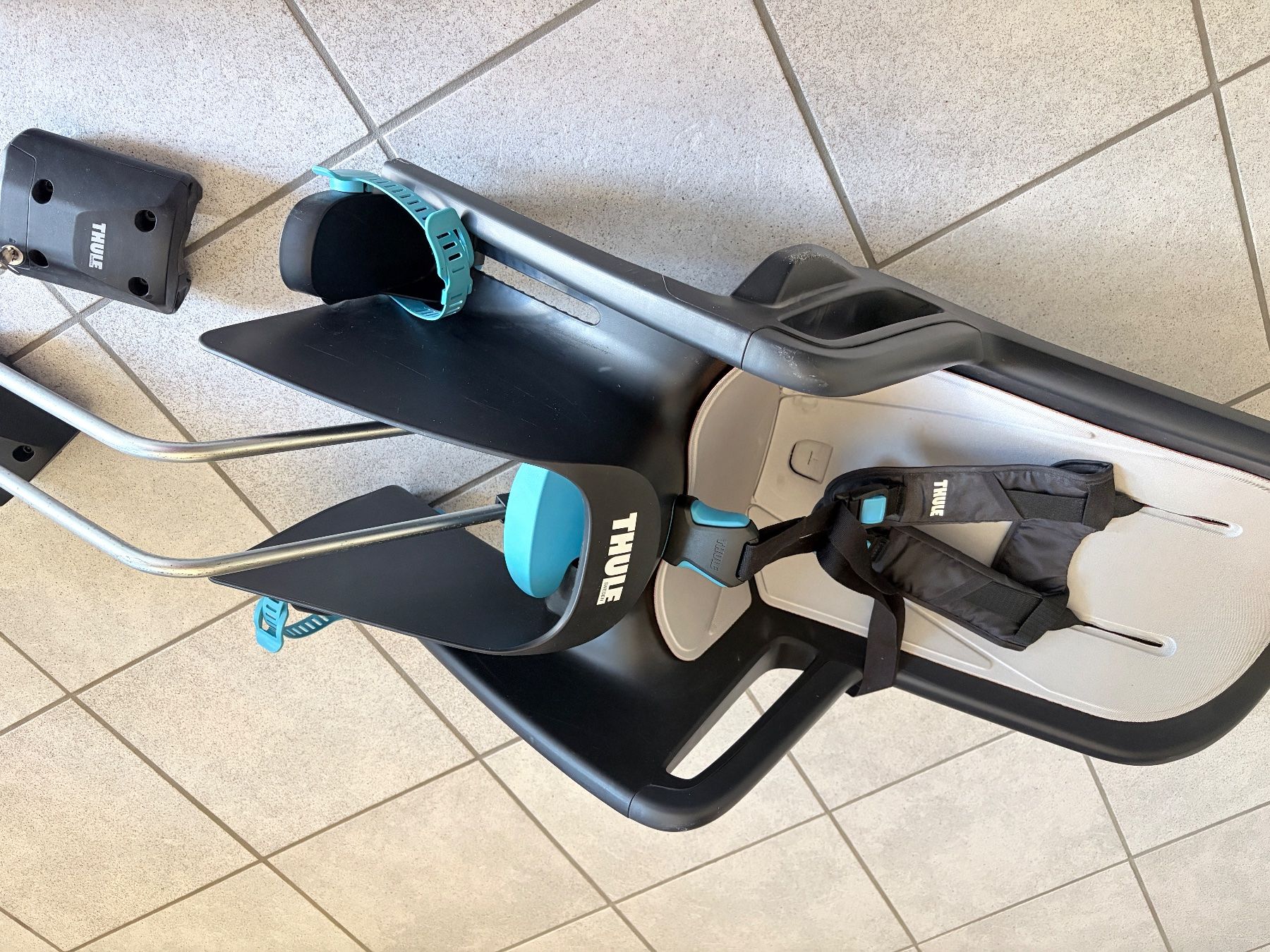 Thule Pezzi di ricambio: Kindersitz Velo – Usato da Thörigen venduto da rol_r6kp 1