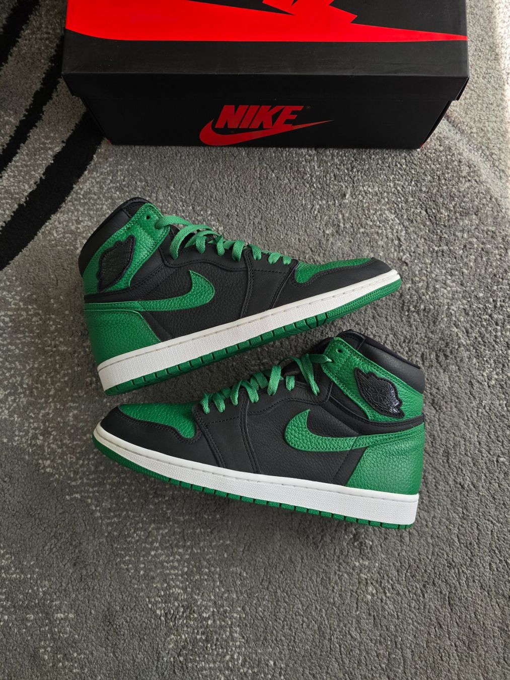 Scarpe da uomo: Jordan 1 high pine green – Usato da Bôle venduto da A_Kickstory 4