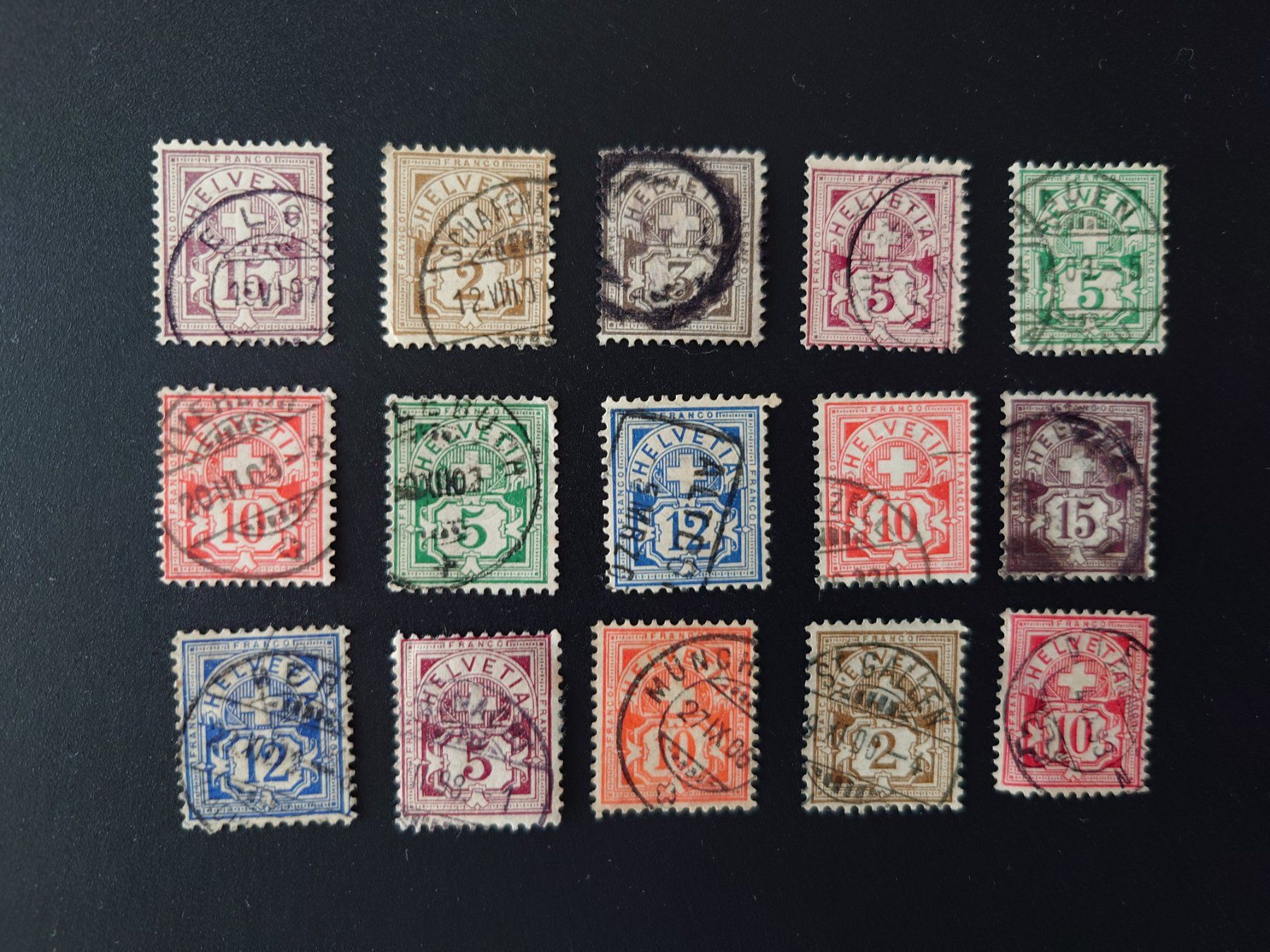 Alle Briefmarken: 15 x Ziffermuster Helvetia. Schöne Stempel. Ab 1888 – Gebraucht aus Zürich von Rst7