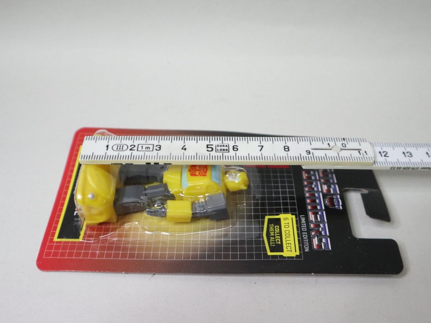 Hasbro Statuette: mini Transformers Bumblebee Transformer n Limitiert roboter – Nuovo e nell'imballaggio originale da Eschenbach SG venduto da Astalavista 1