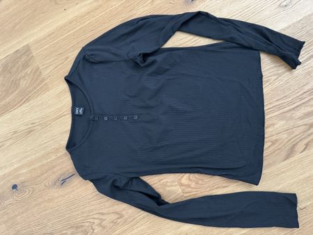 Langarmshirt schwarz Grösse S 