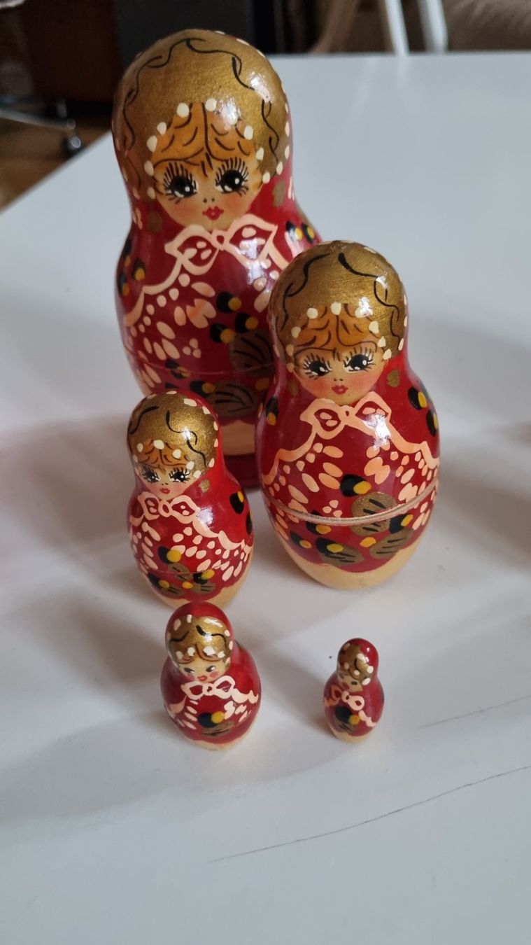 Figurines: 3 poupées russe – D'occasion à La Chaux-de-Fonds par mikilo1 1
