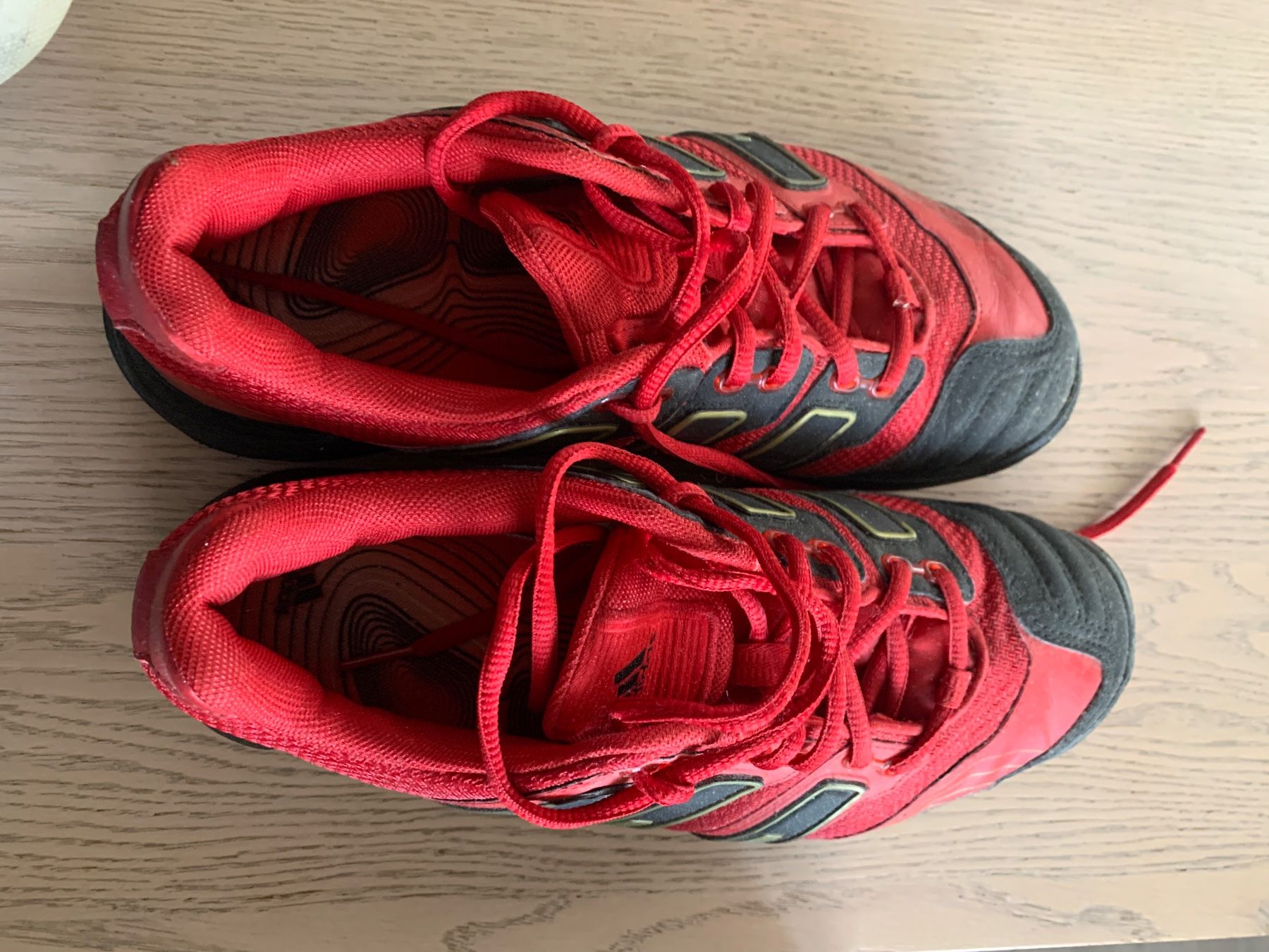 Scarpe da uomo: Adidas Schuh – Usato da Dietwil venduto da Anna047