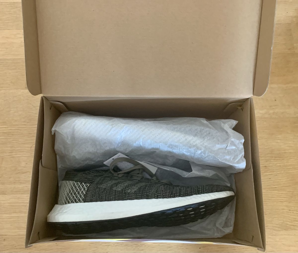 Adidas Scarpe da uomo: Adidas Pure Boost go 44 2/3 – Nuovo e nell'imballaggio originale da Zürich venduto da Fieber 1