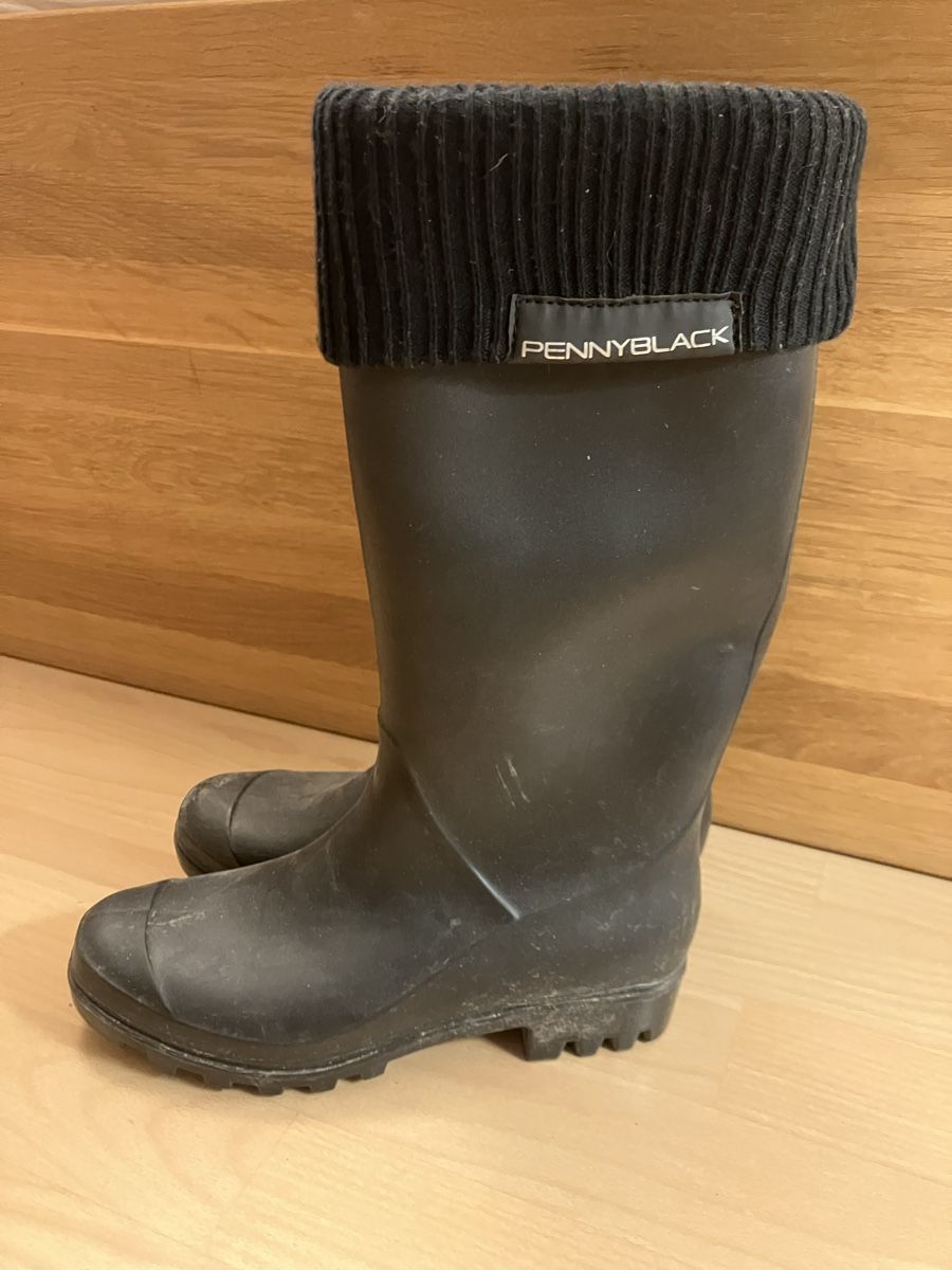 Scarpe da donna: Pennyblack Gummistiefel Gr. 37 – Usato da Winterthur venduto da hirschgeweih