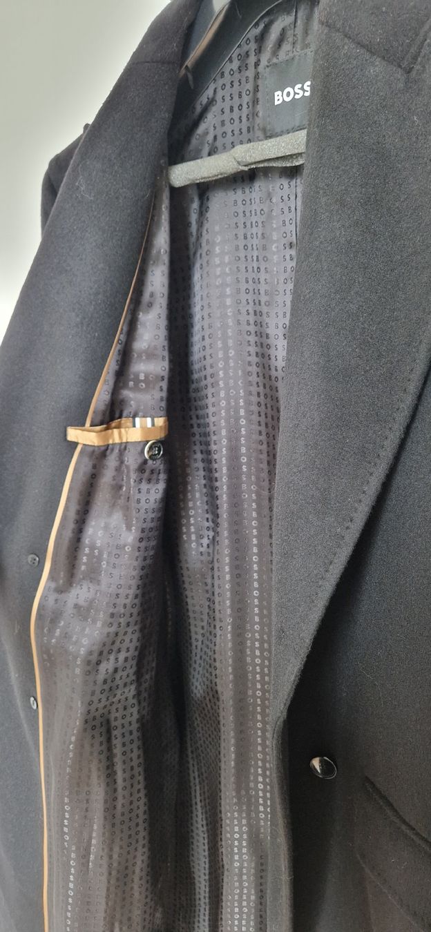 Hugo Boss Cappotti: Manteau noir BOSS – Nuovo (secondo la descrizione) da Delémont venduto da Sellerz93 2