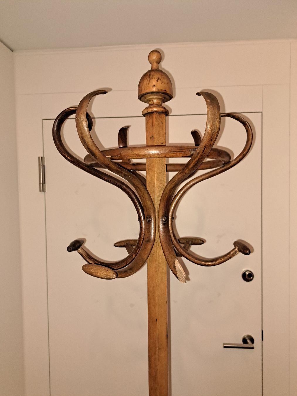 Autres décorations & accessoires: Porte habits – D'occasion à Zollikerberg par ren_q7gc 1