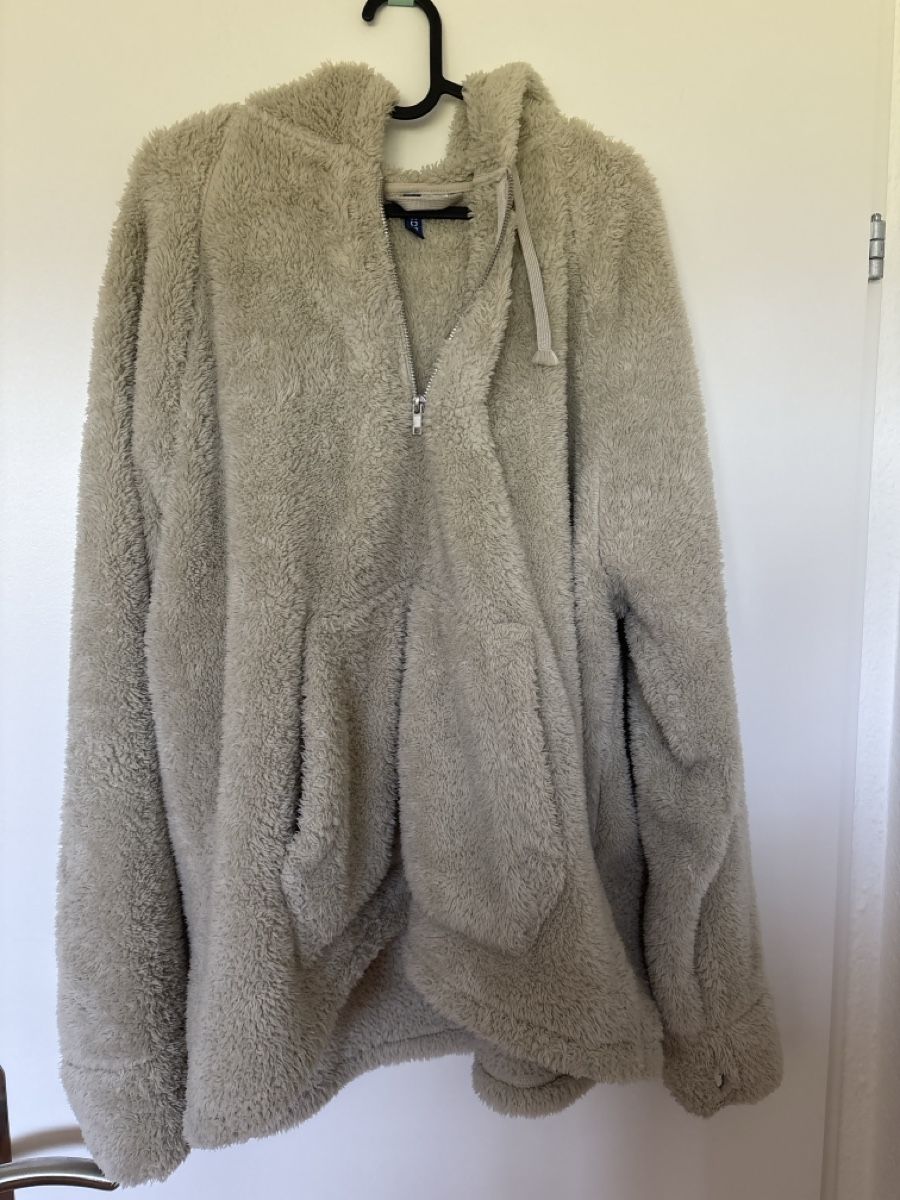 H&M Maglioni & Felpe: H&M Divided Fleece Pullover beige Grösse L – Usato da Jona venduto da ardnas04