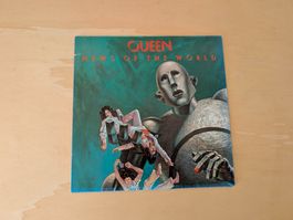 Queen ‎– News Of The World  US 77