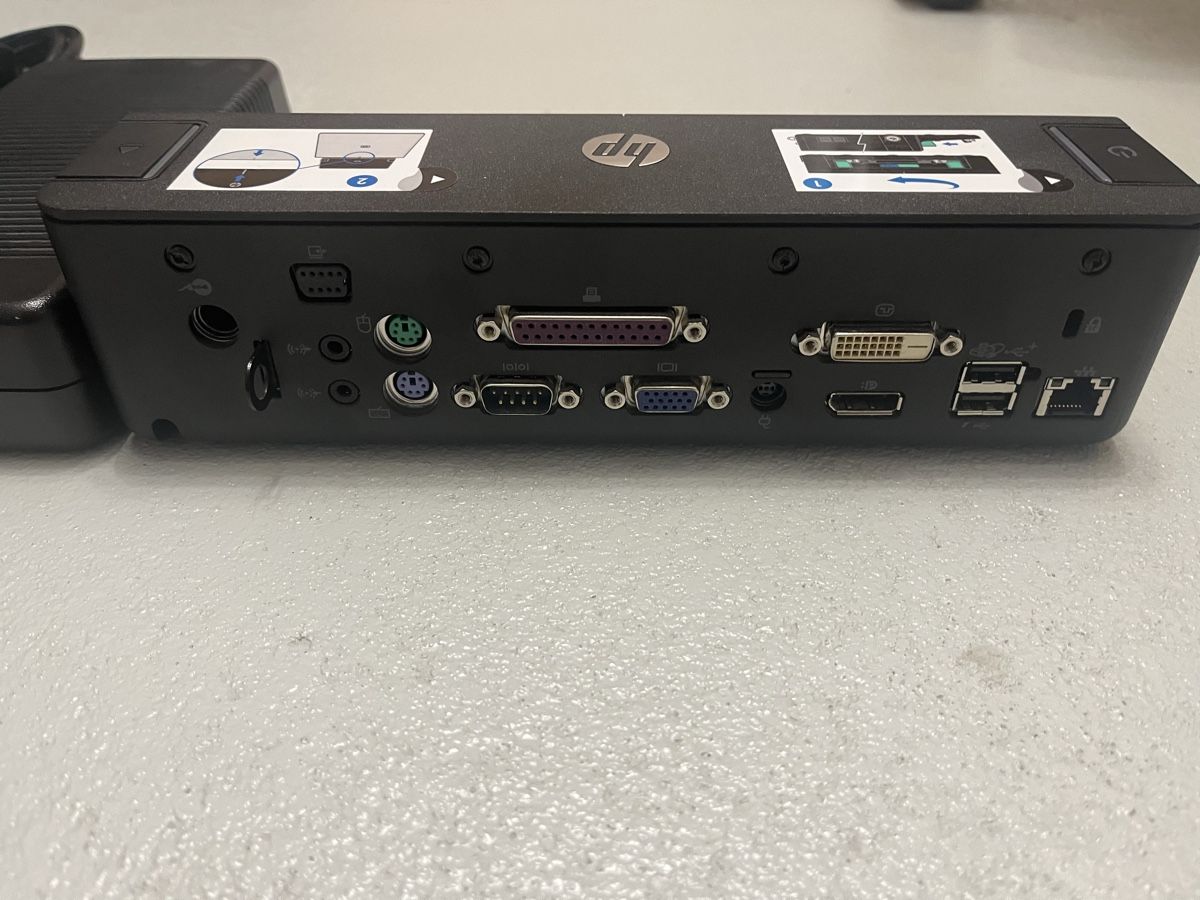 Hewlett Packard Dockingstation: HP Docking Station in Top Zustand! – Gebraucht aus Dotzigen von Fighter2 2