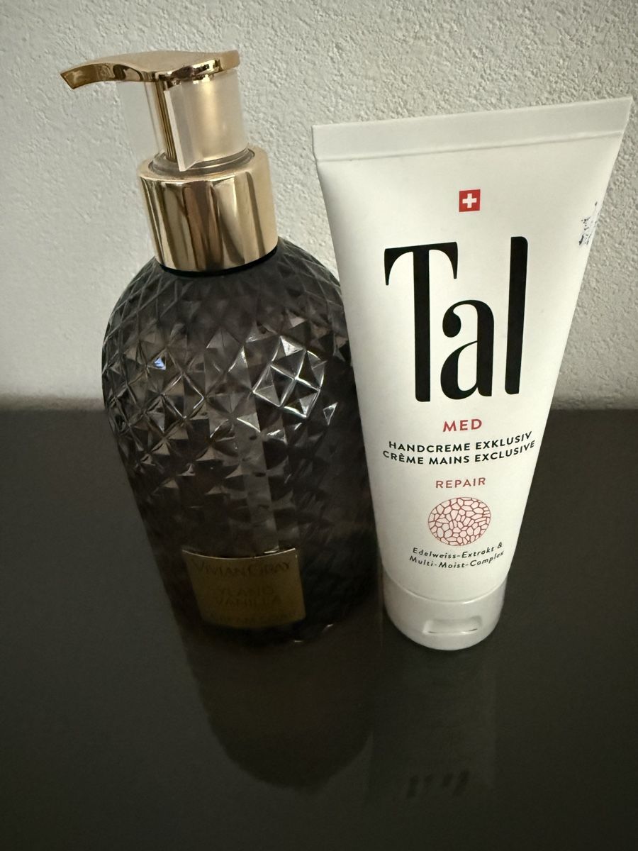 Altro per la cura del corpo: VIVIAN GRAY Handseife plus Tal Handcreme – Nuovo (secondo la descrizione) da Pfeffikon LU venduto da pepino17 4
