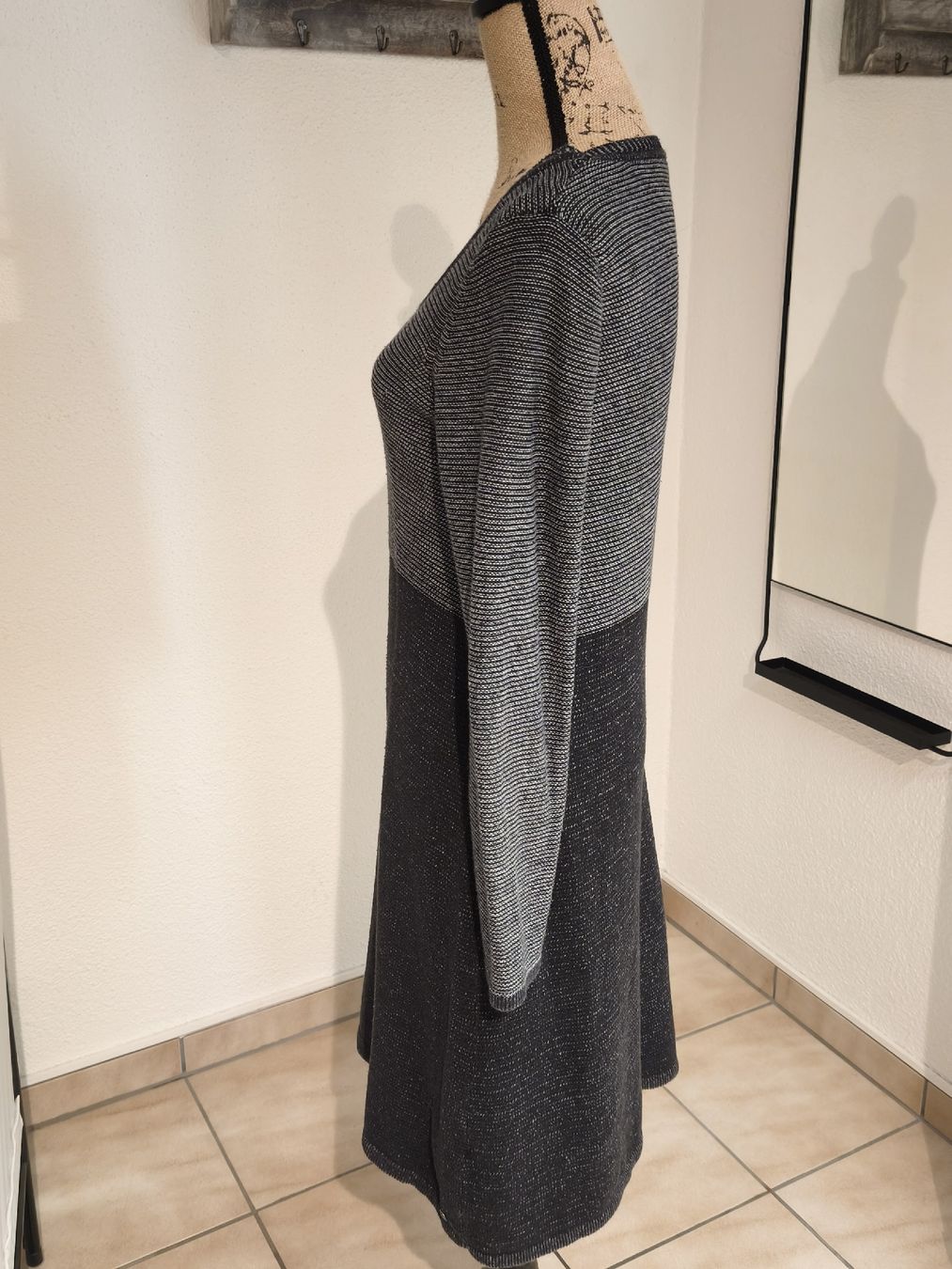 Cecil Kleider: Strick Kleid Gr.S von CECIL – Neu (gemäss Beschreibung) aus Emmetten von SecondhandSiska 1