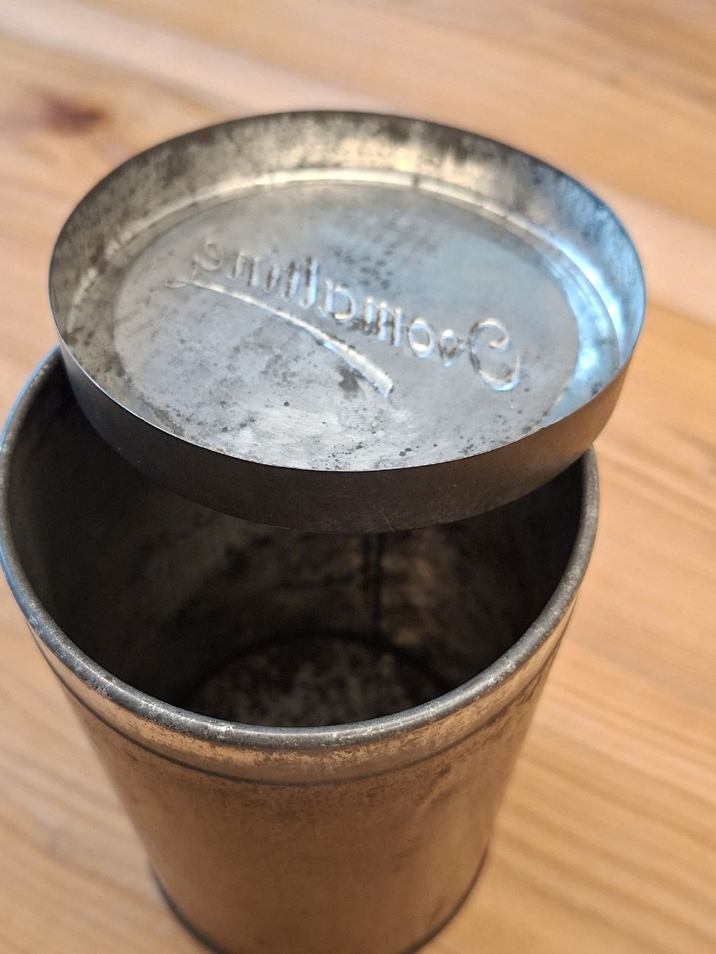 Dosen: antike Ovomaltine Blechbüchse – Gebraucht aus Ganterschwil von HeidiuPeter 6